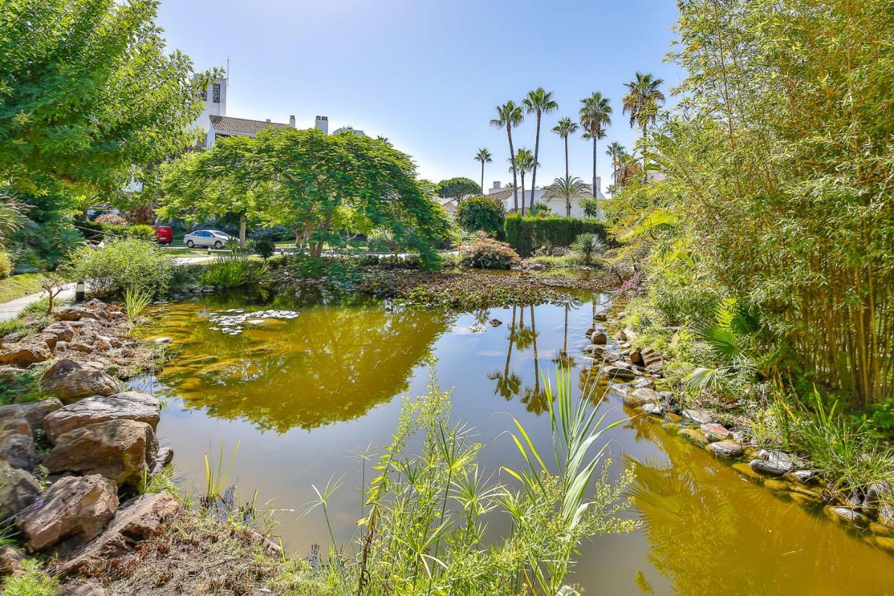 Jardines Las Golondrinas Apartments Elviria Marbella Dış mekan fotoğraf